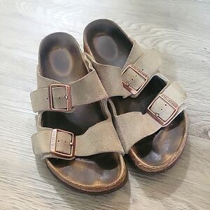 Birkenstock Arizona sandals size 37 wide